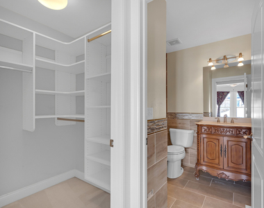 7242 Greywall Court - Photo Thumbnail 22
