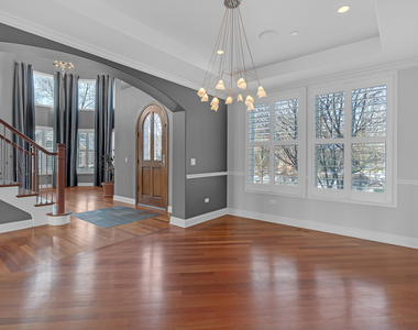 7242 Greywall Court - Photo Thumbnail 3