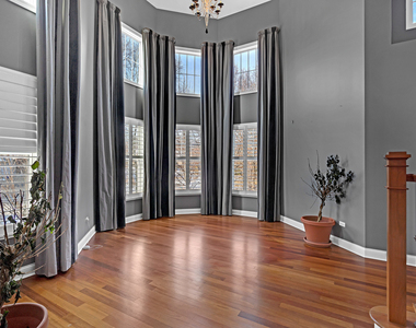 7242 Greywall Court - Photo Thumbnail 4