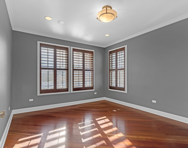 7242 Greywall Court - Photo Thumbnail 6