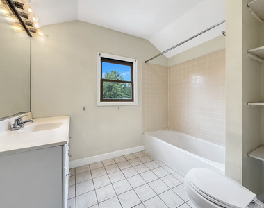830 N Loomis Street - Photo Thumbnail 6
