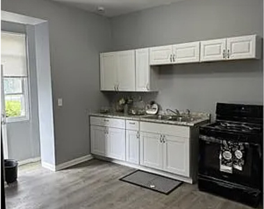 6444 S Eberhart Avenue - Photo Thumbnail 1