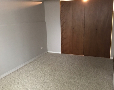3762 N Kenmore Avenue - Photo Thumbnail 9