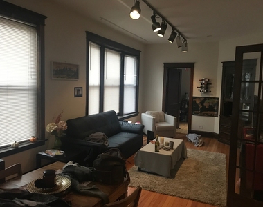 3762 N Kenmore Avenue - Photo Thumbnail 4