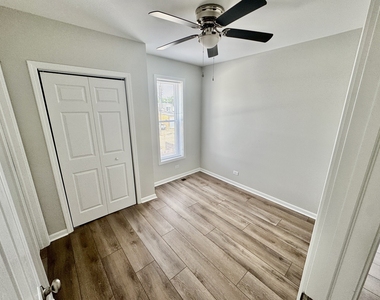 203 W Main Street - Photo Thumbnail 4