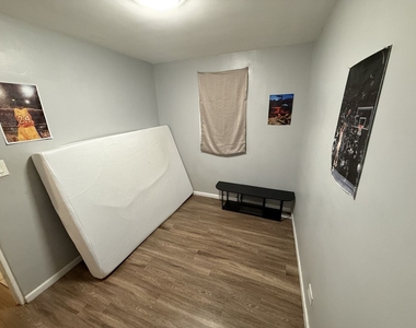 4812 S Elizabeth Street - Photo Thumbnail 12