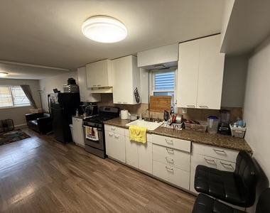 4812 S Elizabeth Street - Photo Thumbnail 6
