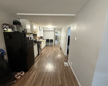 4812 S Elizabeth Street - Photo Thumbnail 4
