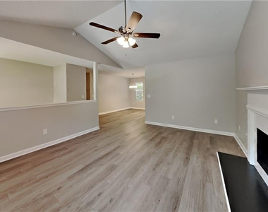 2928 Yukon Trail Nw - Photo Thumbnail 1