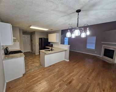 237 Osmanthus Way - Photo Thumbnail 4