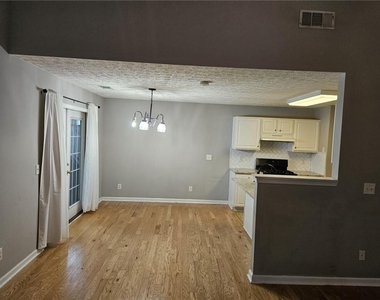 237 Osmanthus Way - Photo Thumbnail 6