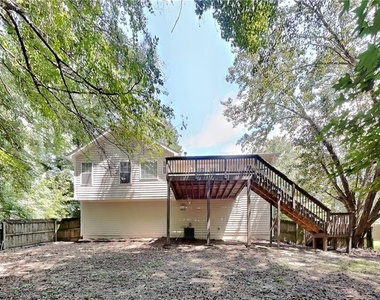 4602 Shay Terrace - Photo Thumbnail 16