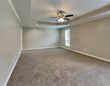 2630 Amber Creek Drive - Photo Thumbnail 8