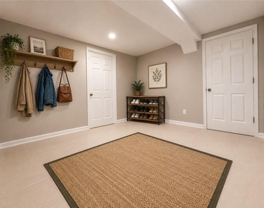 128 Mark Lane - Photo Thumbnail 18