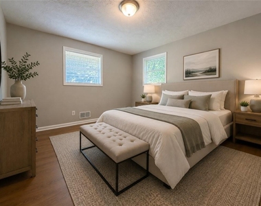 128 Mark Lane - Photo Thumbnail 9