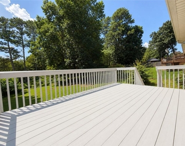 128 Mark Lane - Photo Thumbnail 8