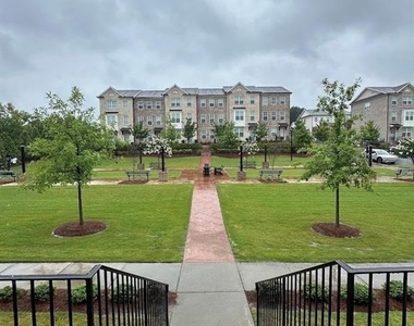 4405 Sims Park Ovlk - Photo Thumbnail 4