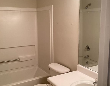 4260 Maple Valley Drive - Photo Thumbnail 20
