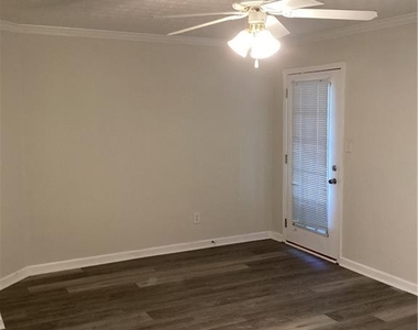 4260 Maple Valley Drive - Photo Thumbnail 11