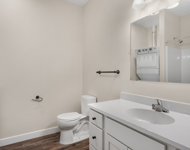 1164 Devils Glen Road - Photo Thumbnail 6