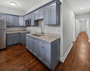 6635 S Ellis Avenue - Photo Thumbnail 1