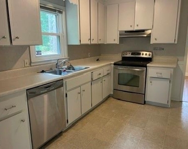 3441 Brookhill Circle - Photo Thumbnail 1