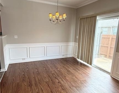 1934 Lake Heights Circle Nw - Photo Thumbnail 8