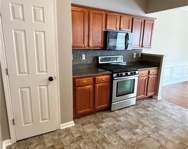 1934 Lake Heights Circle Nw - Photo Thumbnail 12