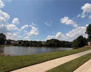 1934 Lake Heights Circle Nw - Photo Thumbnail 31