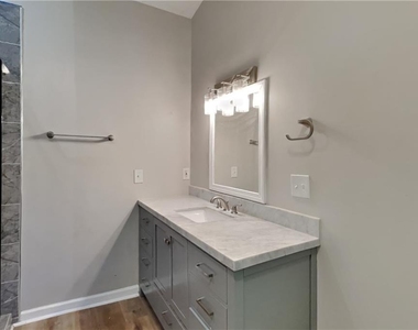 3433 Appling Court Nw - Photo Thumbnail 9