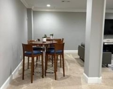 1850 Cotillion Drive - Photo Thumbnail 27