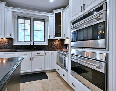 312 Felicia Court - Photo Thumbnail 21