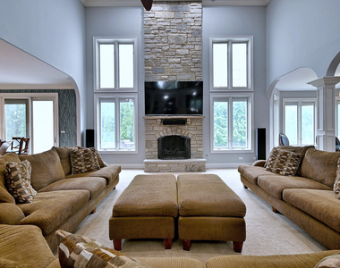 312 Felicia Court - Photo Thumbnail 31