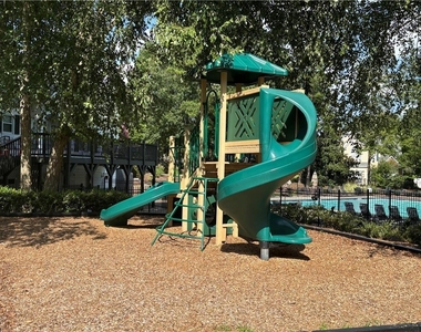 235 Cadence Court - Photo Thumbnail 25