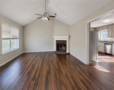 2657 Amberly Glen Drive - Photo Thumbnail 1