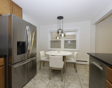 4030 N Mozart Street - Photo Thumbnail 12