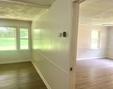 3324 Miller Road - Photo Thumbnail 4