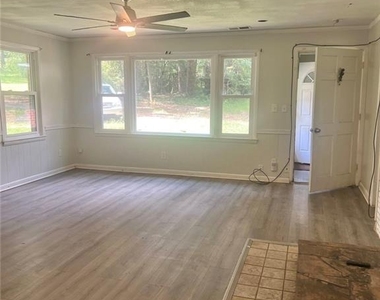 3324 Miller Road - Photo Thumbnail 3