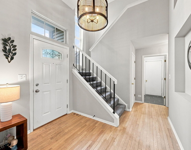 2052 Shady Grove Court - Photo Thumbnail 4