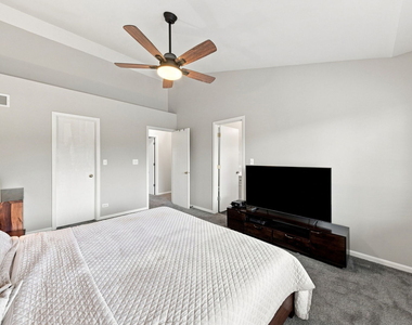 2052 Shady Grove Court - Photo Thumbnail 16