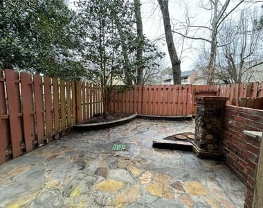 732 Hanover Lane Se - Photo Thumbnail 21