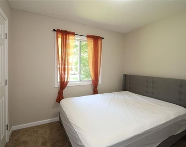 3572 Orbit Court - Photo Thumbnail 14