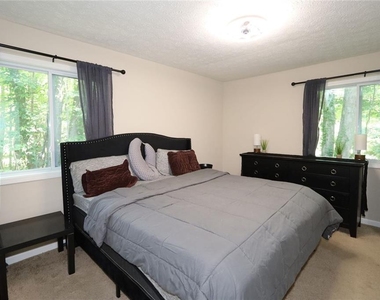 3572 Orbit Court - Photo Thumbnail 12