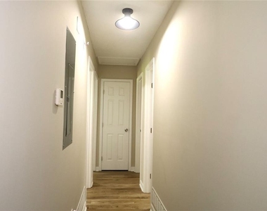 3572 Orbit Court - Photo Thumbnail 4