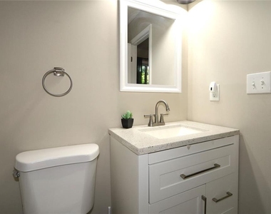 3572 Orbit Court - Photo Thumbnail 19