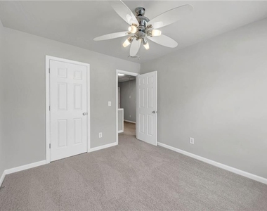 2027 Polesdean Trace - Photo Thumbnail 24