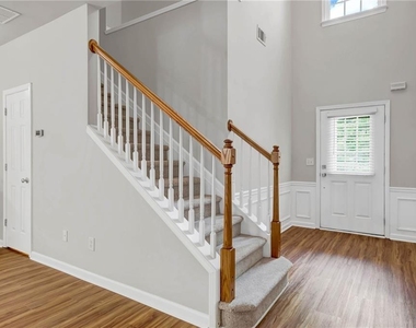 2027 Polesdean Trace - Photo Thumbnail 3