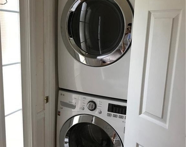 3354 Roundfield Circle - Photo Thumbnail 17