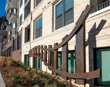 5180 Peachtree Boulevard - Photo Thumbnail 28