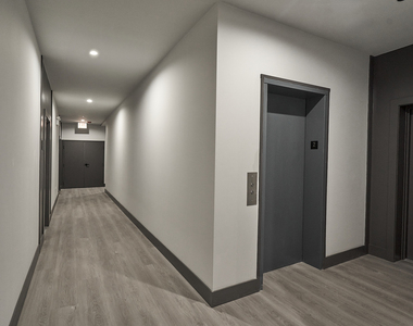 503 E Pershing Avenue - Photo Thumbnail 23
